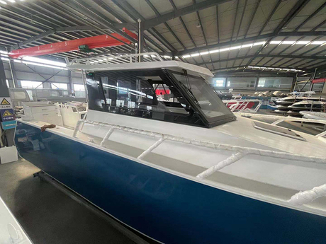 7.9m Catamaran