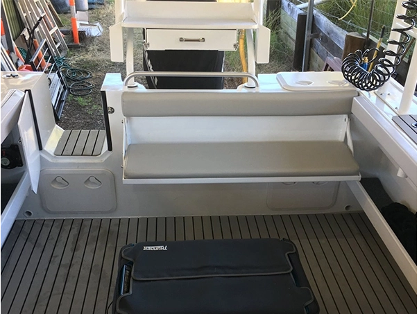 6.85m Cuddy Cabin (5)_600_600_604_453