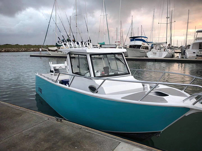 7.55m Center Cabin