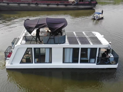 12.5M House Boat