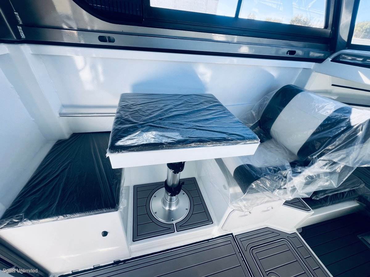 9m Easycraft Aluminium Plate Cabin Fishing Boat