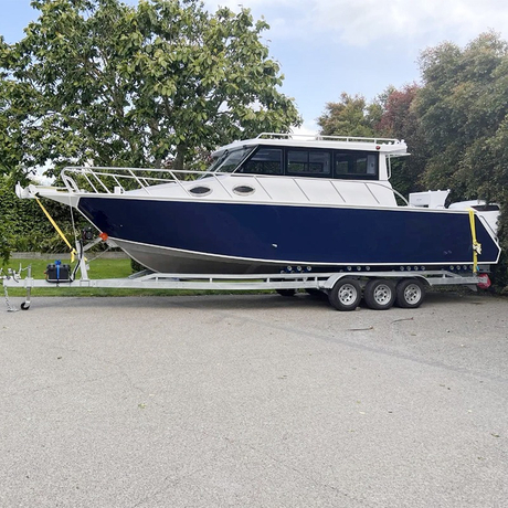 9m Comfortable Lifestyle Yachts Luxury Aluminum Boat For Fishing And Recreation