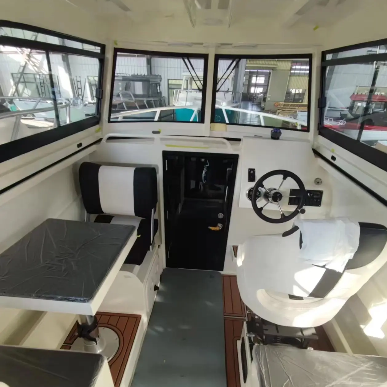 7.5m Luxury Aluminum Cabin Fishing Boat