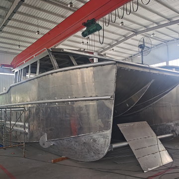 12m hliníková osobná rýchlostná jachta Luxusná katamaránová plachetnica