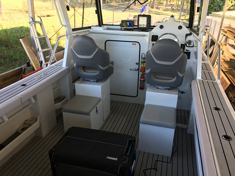 6.85m Cuddy Cabin